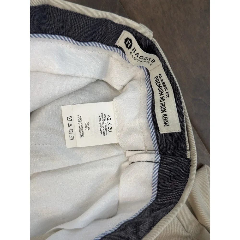 Haggar Premium Flat Front Dress Pant Men 42X30 Khaki Tan Expandable Waist Pocket